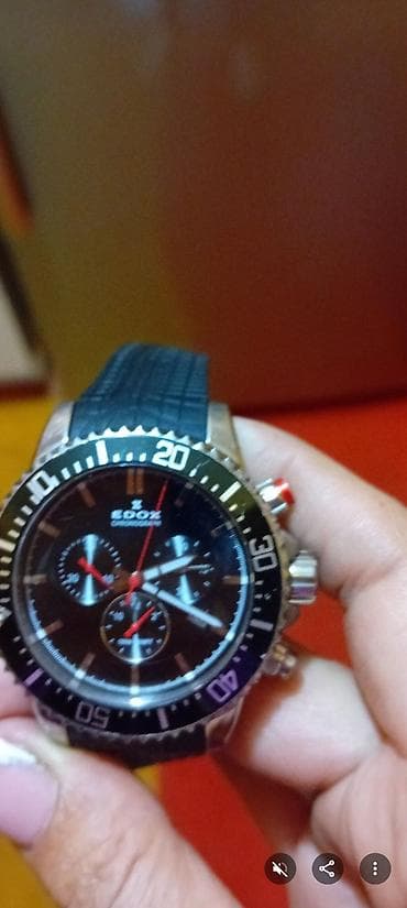 muski prsluci pleteni: EDOX hronograf – Sauber F1 Team “Official Team Watch” - Švajcarski — 2