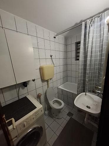 povoljno izdavanje stanova jagodina: Zemun, izdajem nameštenu garsonjeru 28m2 Zemun, izdajem garsonjeru — 5