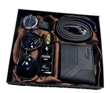 privezak za srce knjiga: Obraduj jaču polovinu ovim fantastičnim setom 🥰 Cena 3400 dinara 🎁
💋 — 5