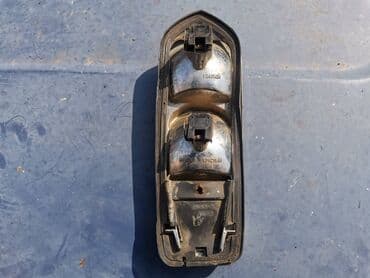 rolo zavesice za auto stakla: Stop lampa bez stakla Lada 2102 Karavan. Polovno, ocuvano. Nemam — 6