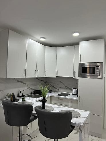 Stan na dan: Apartmani “Favorit” – Srebrno jezero 🌅 Izdajemo moderno opremljene — 9