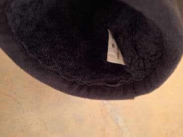 Children's Items: Ugg boots, Size - 30 — 5