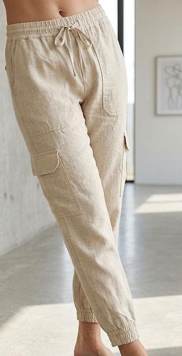 predator pantalone: Bež ženske cargo pantalone sa džepovima - Materijal: lagana tkanina — 1