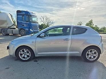 dobar punjac za akumulator: ALFA ROMEO MITO | Mito u dobrom stanju,limarijski — 2