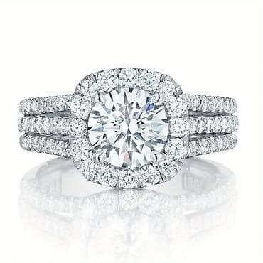 Privesci za ključeve: Vel:11
Cena:1000din — 1