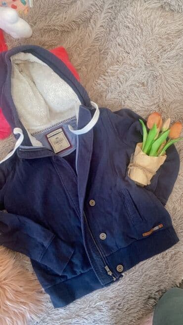 pull and bear bomber jakna: Timeout original jakna snizena 1000 din — 1
