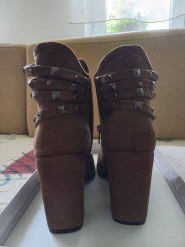 Venčanice i aksesoari: Gležnjače, 38 — 6