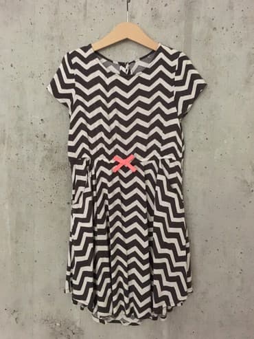 svecane haljine šabac: H&M, Midi, Short sleeve, 122-128 — 2