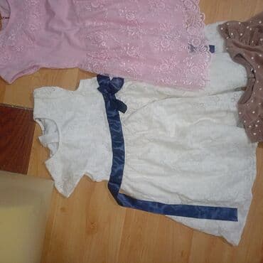 Kids' costumes: Bundle: Dresses, For girls, age: 4-5 years — 3