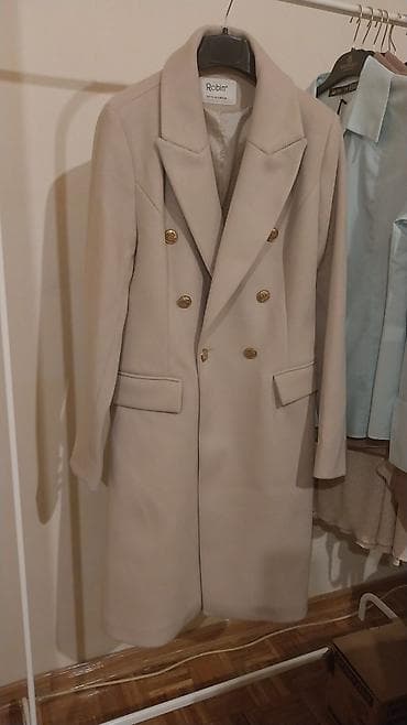 horus jakne: Elegantan damski kaput Robin 38. – bež/boja peska. - Kroj: dvoredno — 1