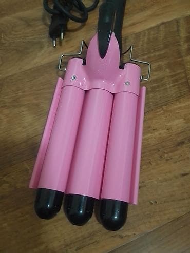 aparat za mini krofnice: Figaro-Trostruki uvijac za talasastu kosu je potpuno ispravan, u — 10