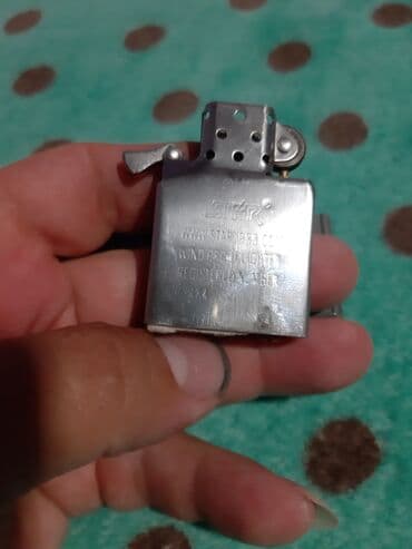 guess torbe na snizenju: Zippo lighter, Used — 7