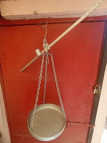 merac debljine laka: Stari kantar iz 1990 godine, meri do 20 kg, cena 2500 dinara — 1