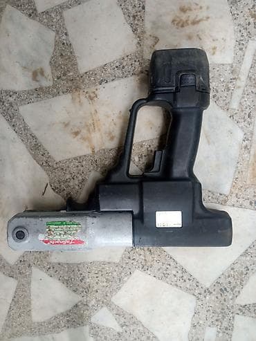 hilti cena: ROLLER Li-Ion Plus – akumulatorska presa za cevi Opis: - — 3