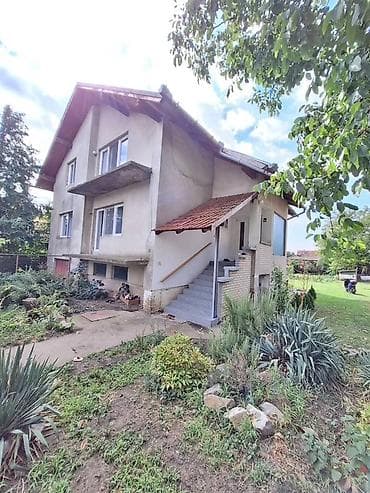 Houses for sale: Subotica – Novi Žednik, prodaje se velika porodična kuća na tri etaže — 3