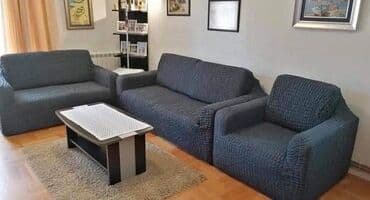 forma ideale trosedi na razvlačenje: Prekrivači za trosed i dve fotelje
Cena 4500 dinara — 11