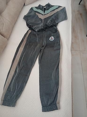 chanel nova: Zenska moze i muska decija moncler trenerka kao nova odovara 7.8 — 3