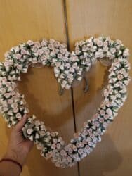 Sweatpants: Vencanica iz Italije, stara 50 godina Ima svoju kutiju, izvezene — 6