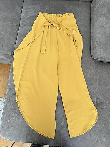 Pantalone: Ženske široke pantalone sa preklopom – oker žuta - Kroj: široke — 1
