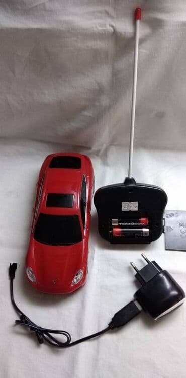igracka bager na daljinski: Na daljinski Porsche Panamera, ispravni punjac, baterija i daljinac — 1