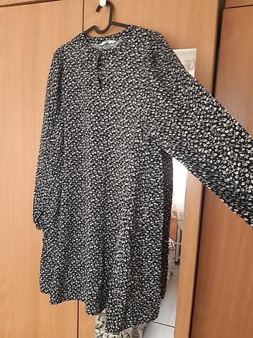 jakne only: Haljina ONLY Life – crna sa belim cvetnim printom - Brend: ONLY — 1