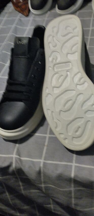 jordan 1 mid srbija: Mokasine, 39 — 7