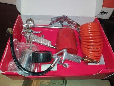 Auto delovi, gume i tjuning: Set kompletnovo — 2