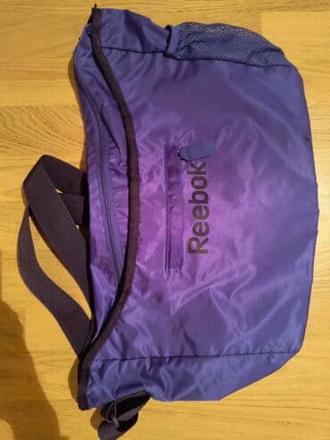 new tricks sa prevodom: Sportska torba — 1