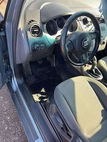 apro.iz: RADIO ZA SEAT ALTEA | Radio za Seat Altea, 1.9 TDI, 5 brzina — 1