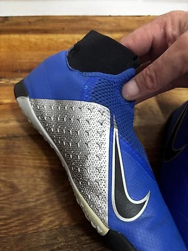 polovne kopačke: Patike za fudbal Nike Phantom br 38,5 gaziste 24 cm — 4