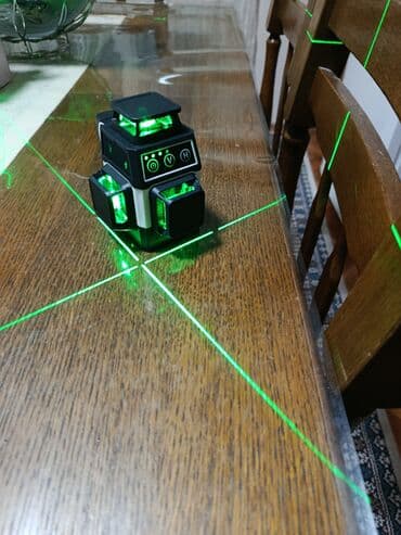 Sekire: PRACMANU laserski nivelator – želeni/zeleni snop, samonivelirajući — 10