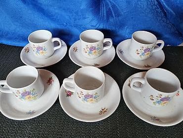šolja sa grejačem: Soljice nove Zajecar porcelan iz 70ih.godina. Nove soljice,jedna — 8