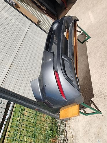 seat kola: Zadnji branik za VW Golf 6, kompletan sa reflektorima i otvorima za — 6