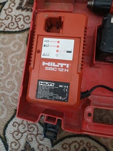 iznajmljivanje tobogana za dječje rođendane: Hilti DB 10 akumulatorska bušilica sa punjačem SBC 12H. Kompaktan alat — 2