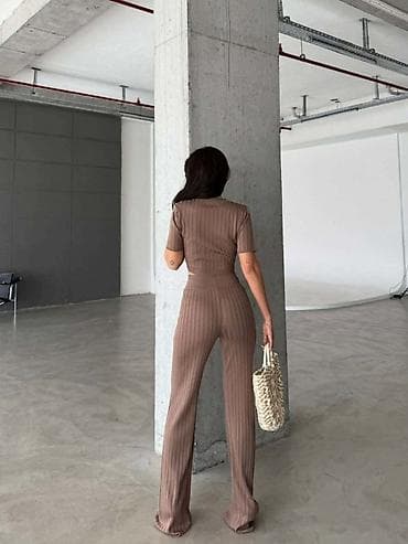 Overalls: Komplet rebrasti kvalitetni masni sa elastinom.Majica s kratkim — 4