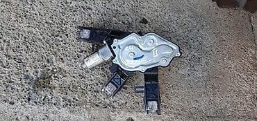 MOTOR ZADNJEG BRISACA ZA CITROEN C4 PICASSO OD 2013. DO 2022. GOD. |