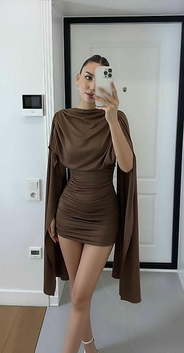 esarpe preko haljine: ♦️Elegantna mini haljina s plašt-rukavima
✅2500 din — 2