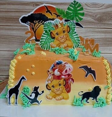 Pastry, sweets: Dekorisana rođendanska torta sa motivima fudbala i natpisom "10 Joj" — 4
