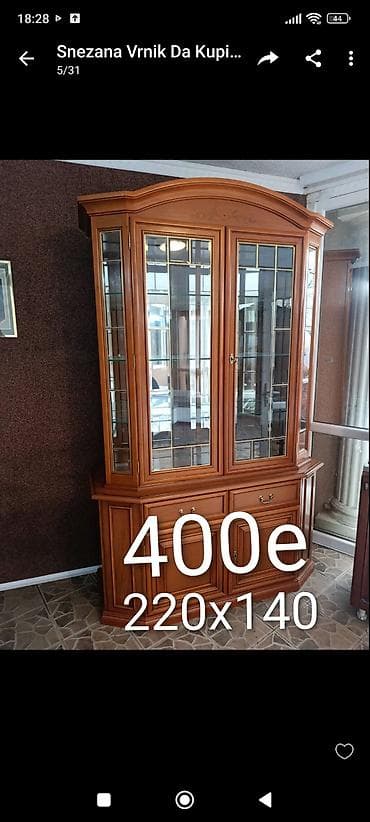 fotelja na razvlačenje za decu: Masivne drvene vitrine – dva modela Model 1 - Materijal: puno drvo sa — 6
