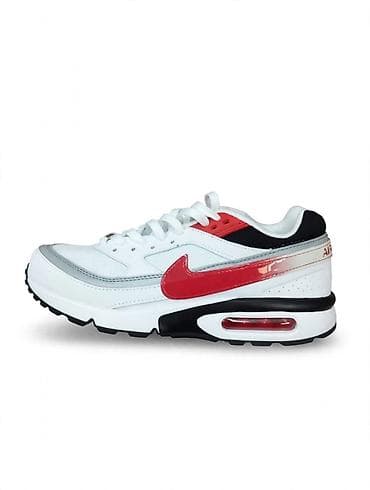 patike air force: Nike Air Max tenisice – model sa vidljivom Air jedinicom u peti. - — 1