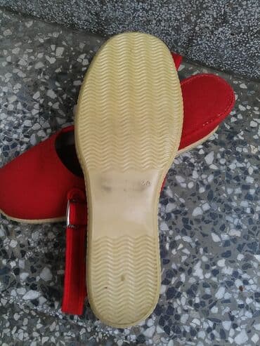 c a kombinezoni: Sandals, 38 — 4
