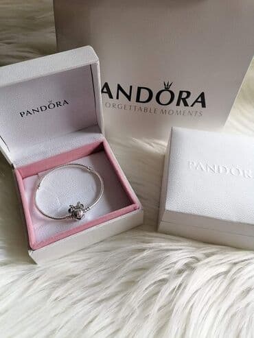 pandora signature id: Pandora narukvice sa Originalnim pakovanjem
Cena:3600din — 1