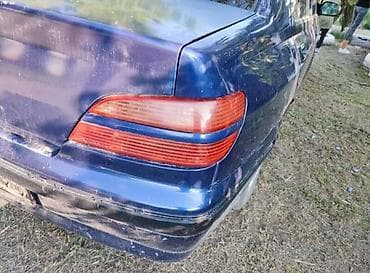 Stop svetla: STOP DESNI ZA PEUGEOT 406 — 1