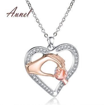 ogrlica sa detelinom: 900 — 1