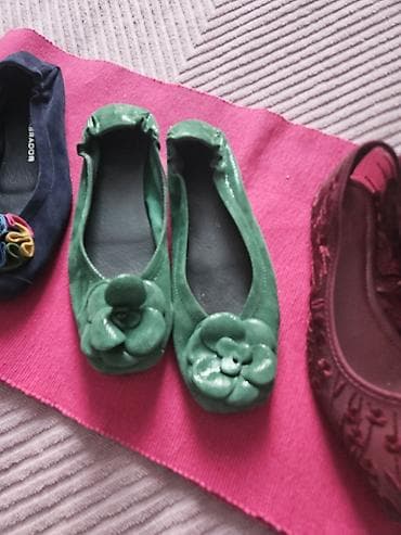 karrimor obuća: Obućaveličina 38,brend Klarks i Flaj London.Sve koža,osim čipkanih — 2