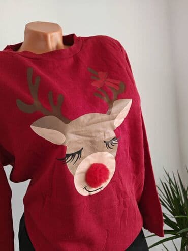 kratke haljine za 18. rodjendan: Novogodišnji duks Veličina M Za sve informacije i porudžbine DM 🛍 — 2