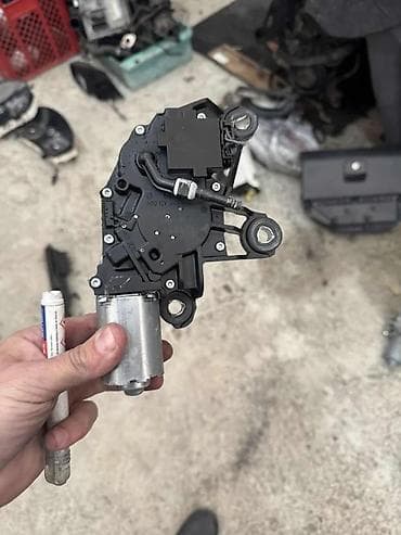 metlice brisača: MOTOR ZADNJEG BRISACA VW POLO | Motor zadnjeg brisaca vw polo — 1
