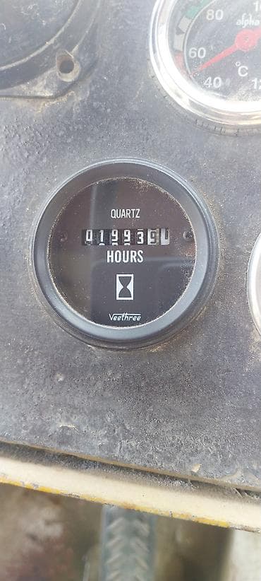 oznaka oz na vagi: Prodajem ULT 160C, 14.oktobar Kruševac, FAP-ov motor sa 1991 radnih — 2