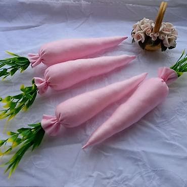 sator za plazu pop: Ručno pravljene tekstilne igračke – zečići sa aksesoarima - Set — 4