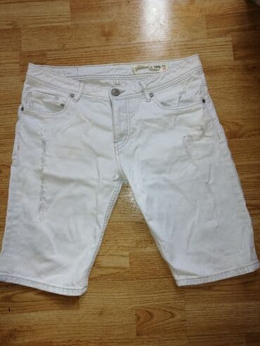 krem pantalone i bela kosulja: Britches and shorths — 1